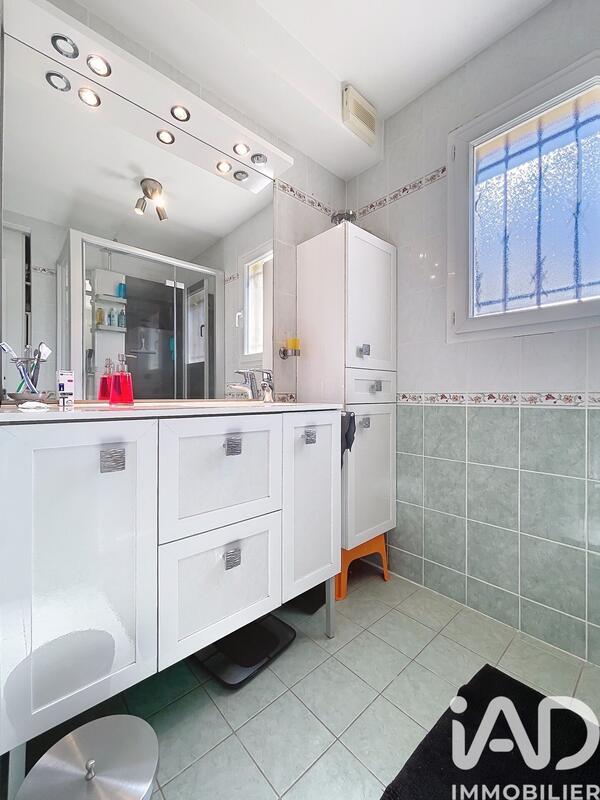 Maison - 145 m² - 6 pièces