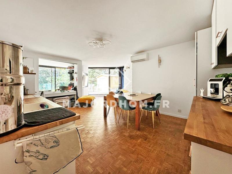 Appartement - 93 m² - 4 pièces