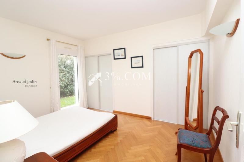 Maison - 176 m² - 9 pièces