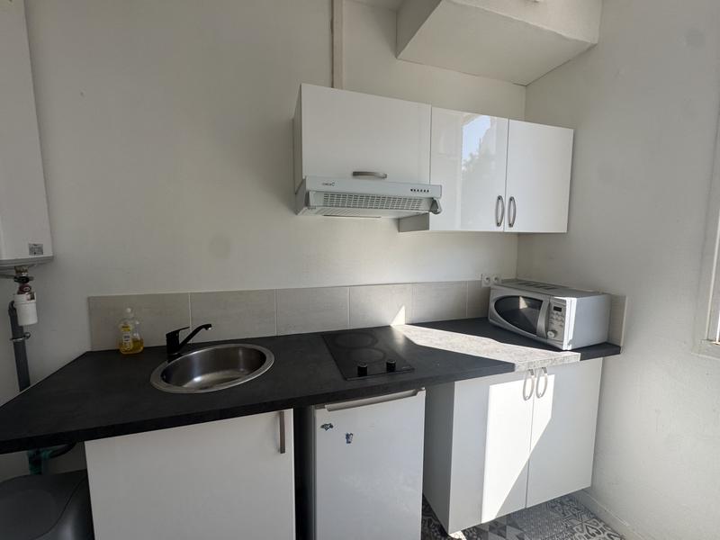 Appartement - 16 m² - 1 pièce