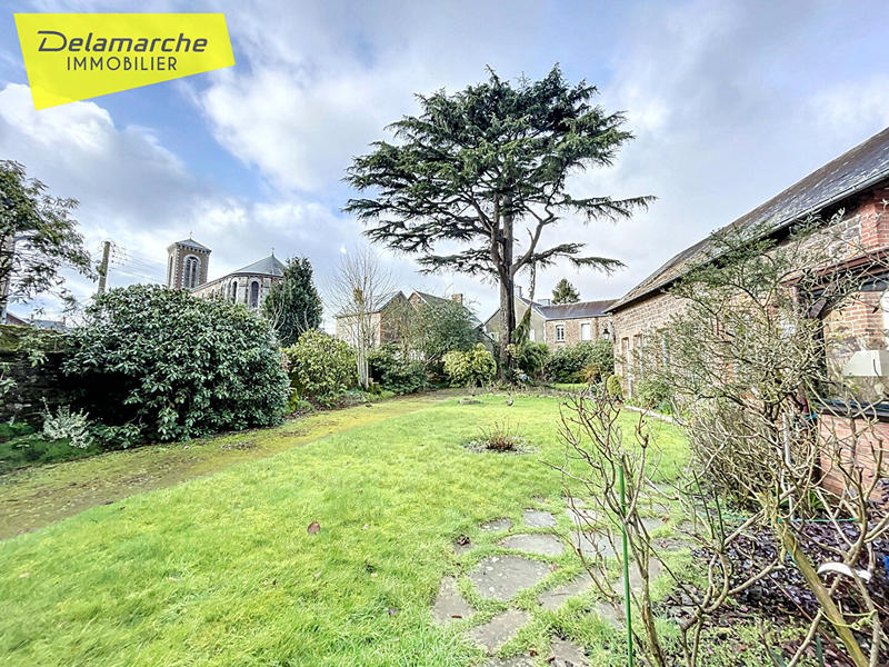 Maison - 180 m² - 10 pièces