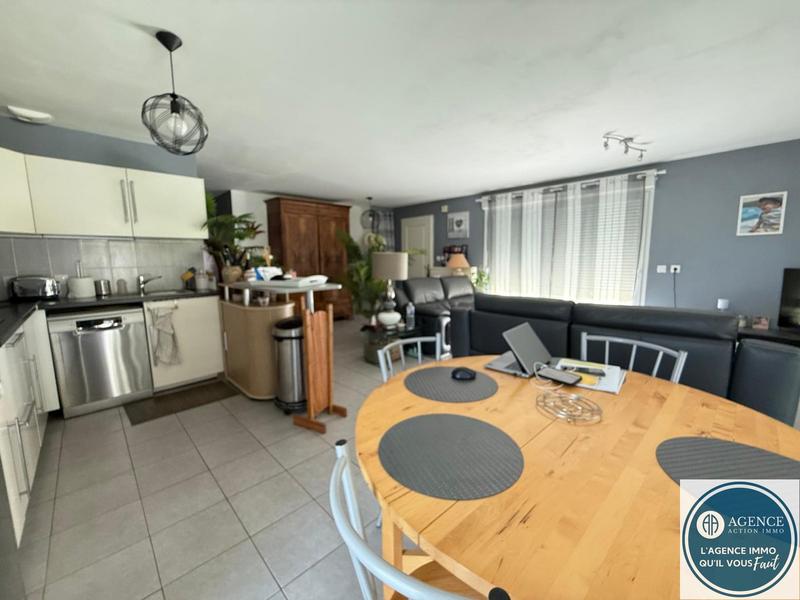 Maison - 92 m² - 4 pièces