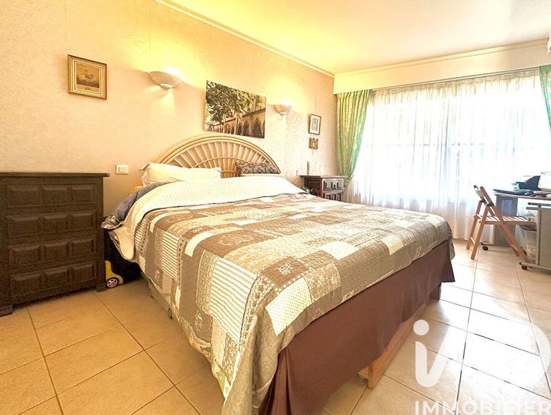 Appartement - 79 m² - 3 pièces