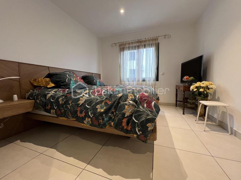 Appartement - 87 m² - 3 pièces