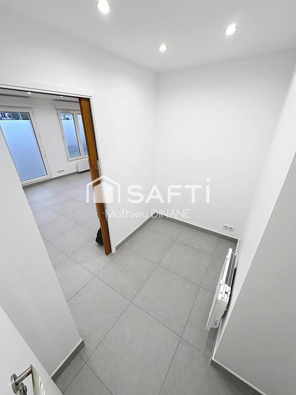 Bureau - 47 m² - 2 pièces