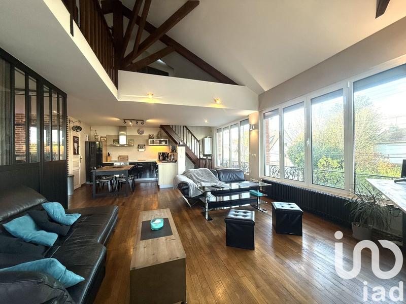 Loft - 76 m² - 3 pièces