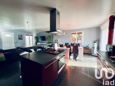 Maison - 92 m² - 4 pièces