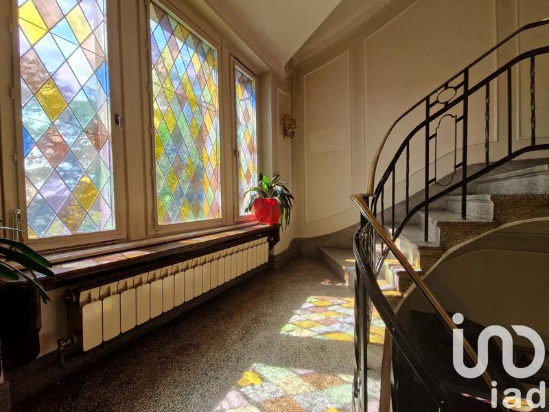 Maison - 315 m² - 20 pièces