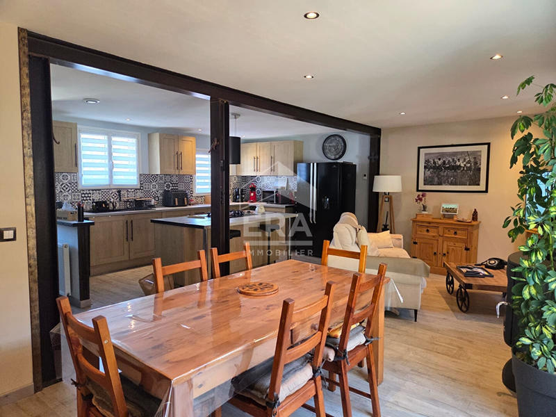 Maison - 82 m² - 4 pièces