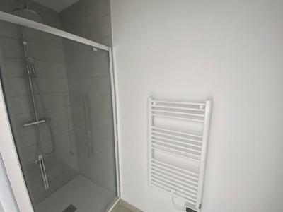 Appartement - 98 m² - 4 pièces