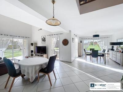 Maison ancienne - 160 m² - 7 pièces