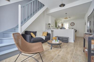 Maison - 82 m² - 6 pièces