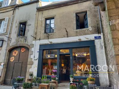 Immeuble - 2 pièces