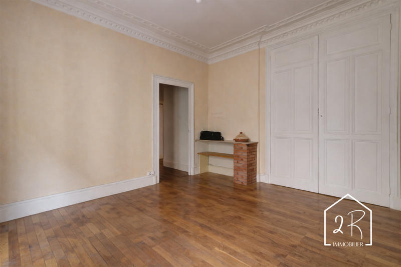 Appartement - 103 m² - 4 pièces