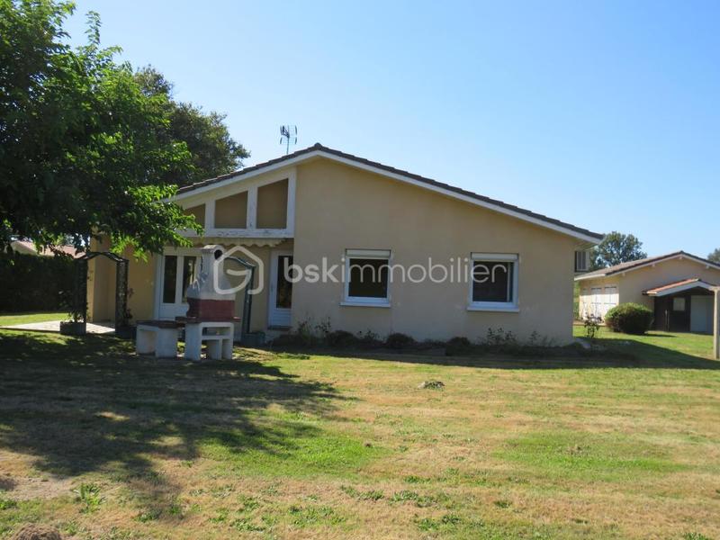 Maison - 106 m² - 4 pièces