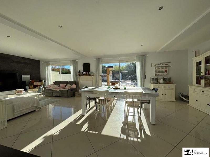 Maison contemporaine - 136 m² - 5 pièces