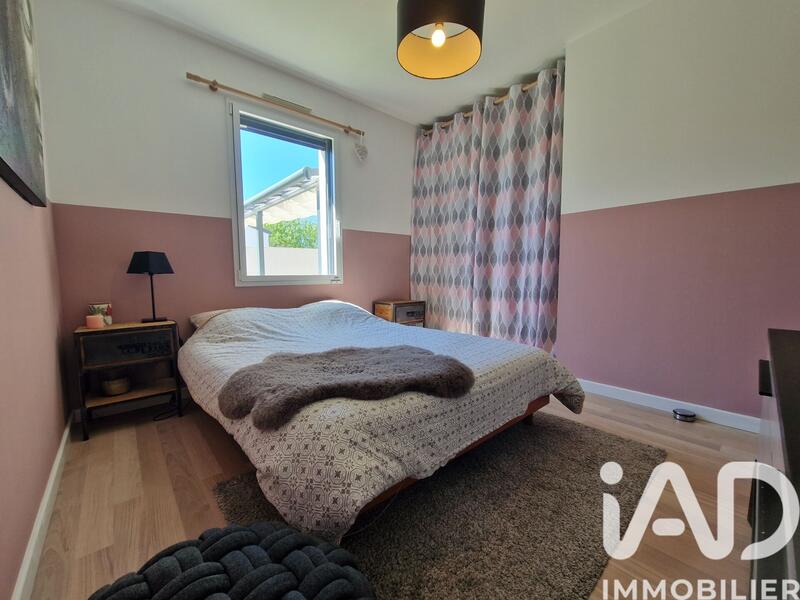 Maison - 92 m² - 4 pièces