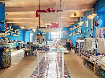 Maison - 145 m² - 3 pièces