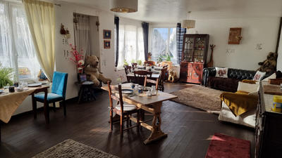 Maison - 286 m² - 15 pièces