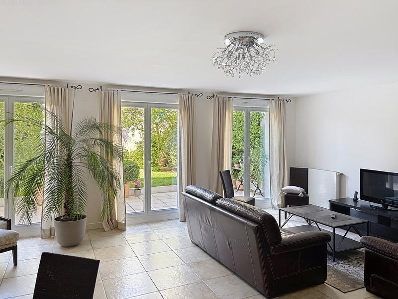 Maison de ville - 205 m² - 7 pièces