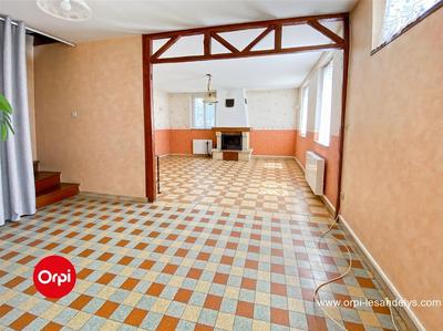 Maison - 89 m² - 5 pièces