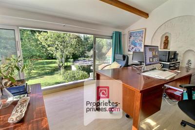 Maison - 110 m² - 6 pièces