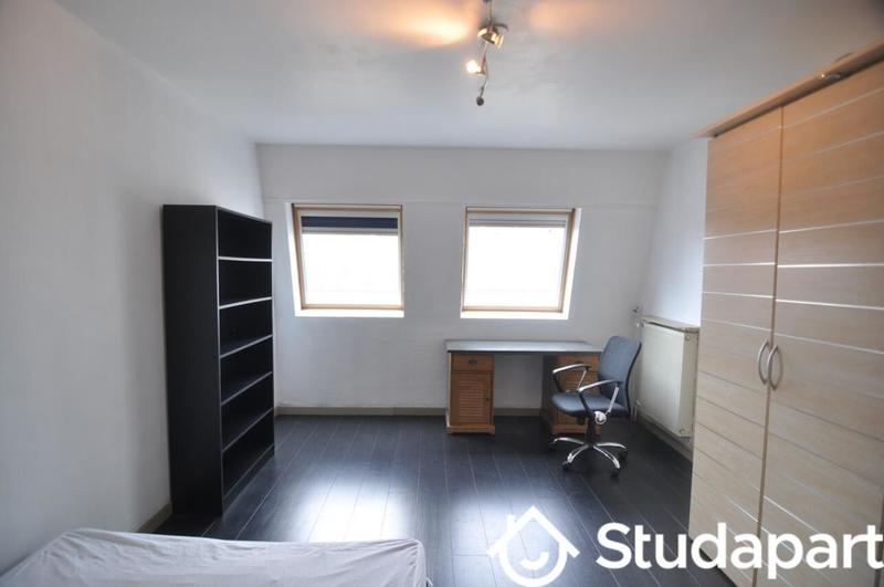 Chambre - 12 m² - 1 pièce