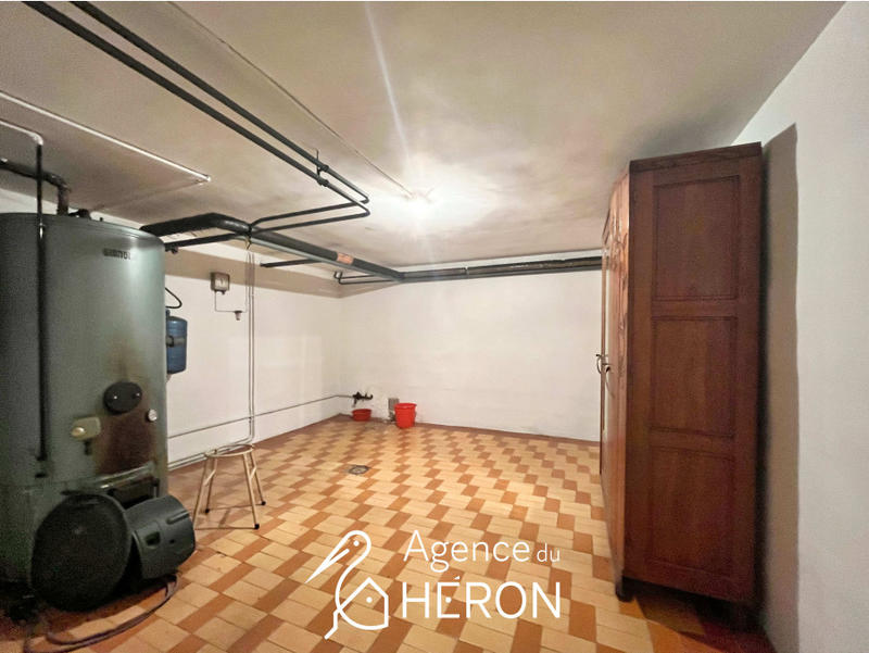 Maison - 137 m² - 7 pièces