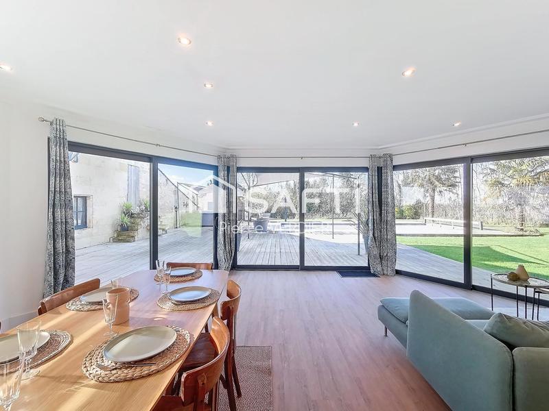 Maison - 500 m² - 16 pièces