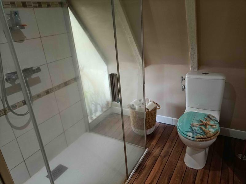 Maison traditionnelle - 296 m² - 9 pièces