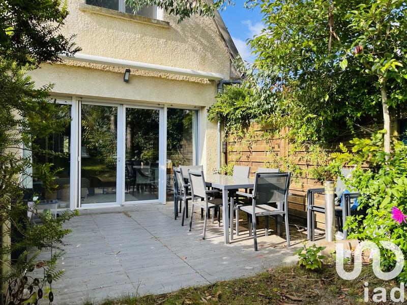 Maison - 152 m² - 6 pièces