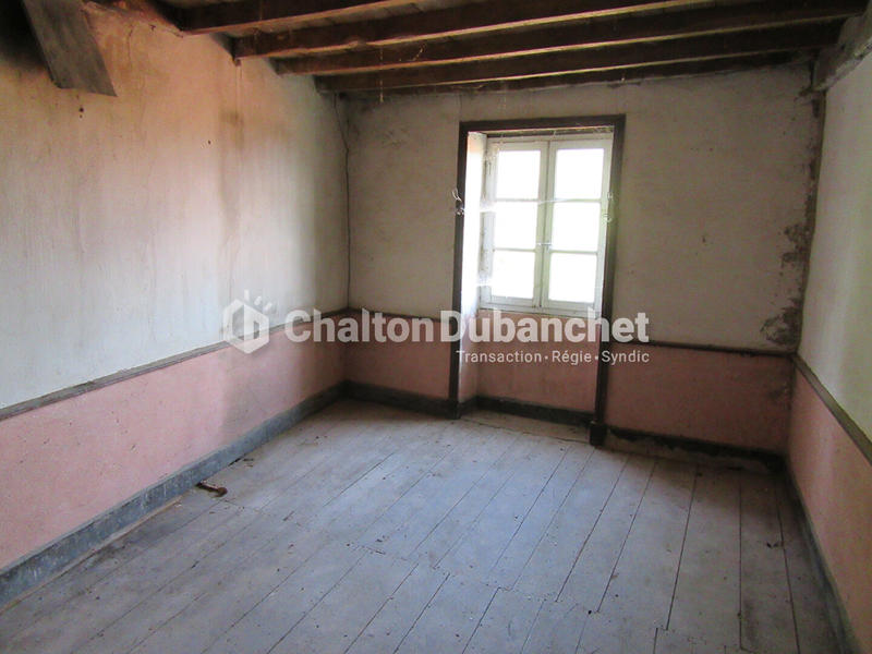 Corps de ferme - 250 m² - 8 pièces