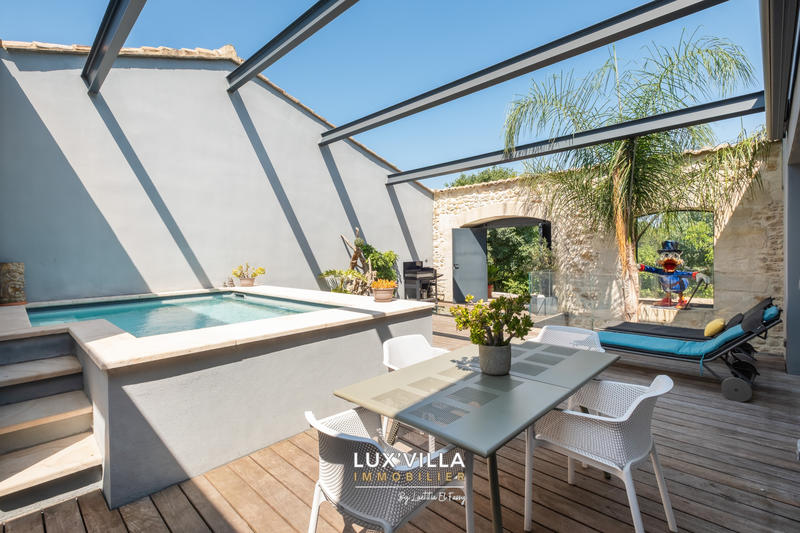 Mas - 210 m² - 5 pièces