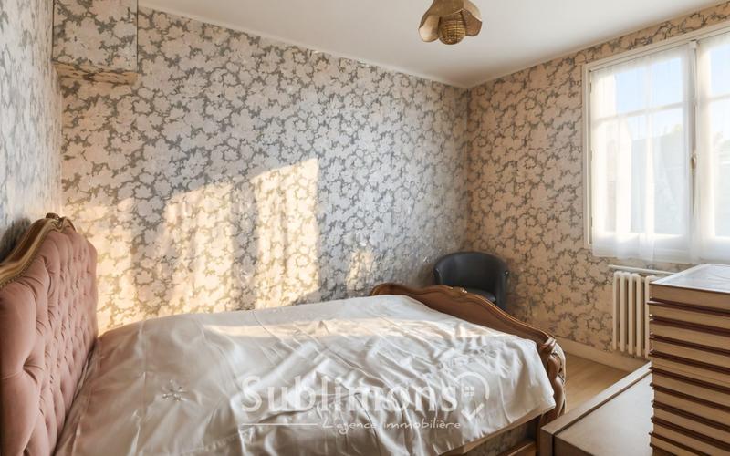 Maison - 80 m² - 5 pièces