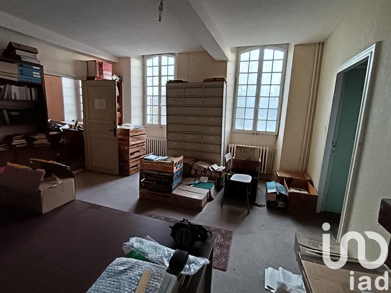 Maison - 383 m² - 12 pièces