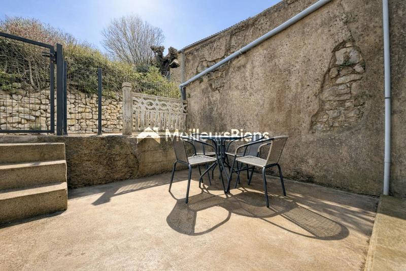 Maison en pierre - 75 m² - 4 pièces