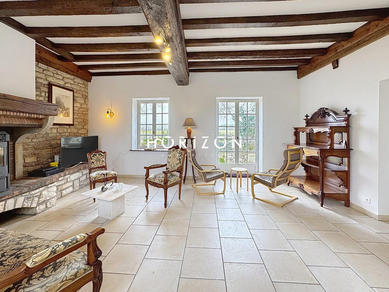 Maison ancienne - 249 m² - 9 pièces
