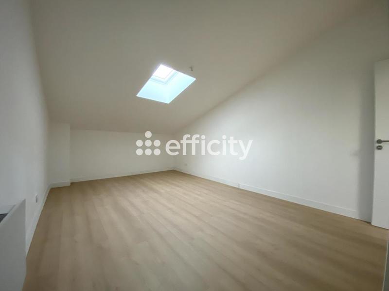 Maison - 127 m² - 6 pièces