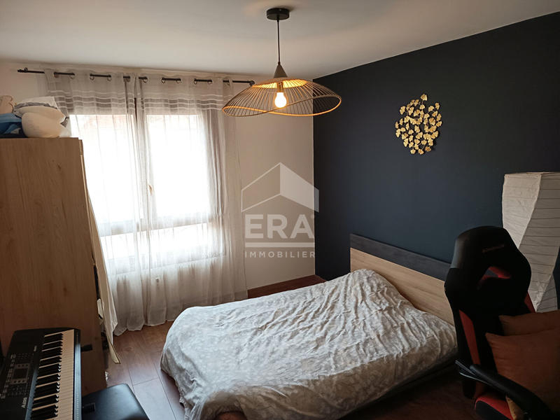 Appartement - 97 m² - 4 pièces