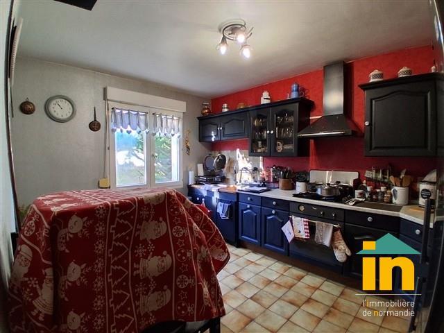 Maison de ville - 85 m² - 4 pièces