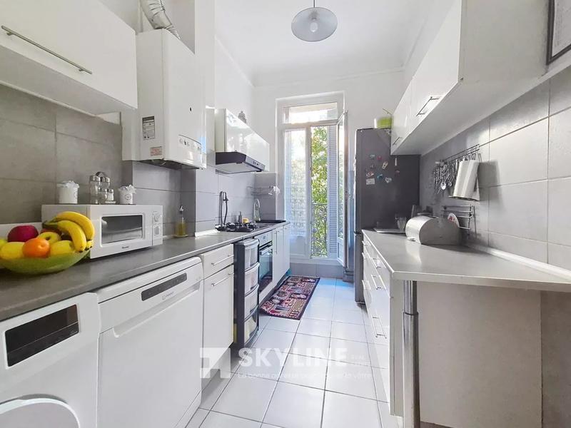 Appartement - 65 m² - 3 pièces