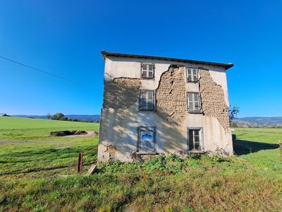 Maison - 122 m² - 6 pièces