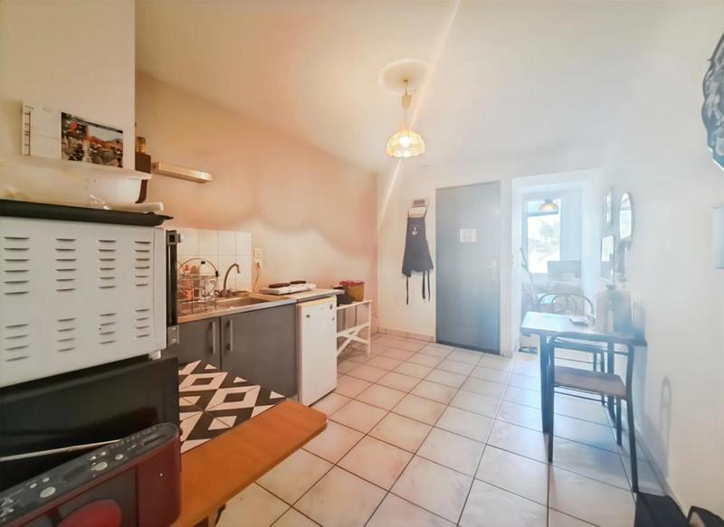Appartement - 65 m² - 5 pièces