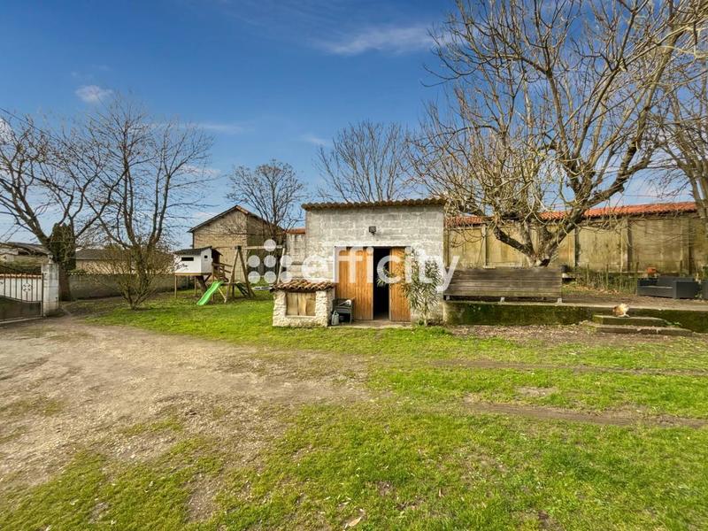 Maison - 108 m² - 4 pièces