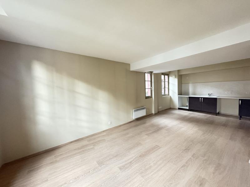 Appartement - 64 m² - 2 pièces