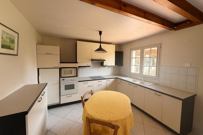 Maison - 142 m² - 6 pièces