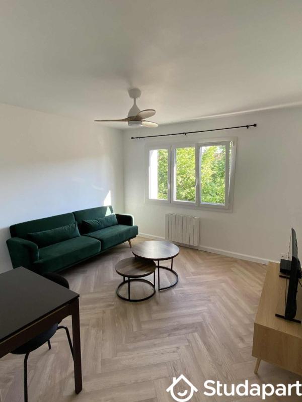 Chambre - 20 m² - 1 pièce