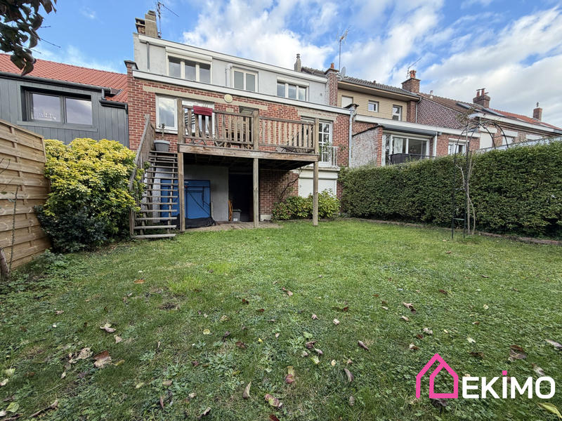 Maison - 170 m² - 8 pièces