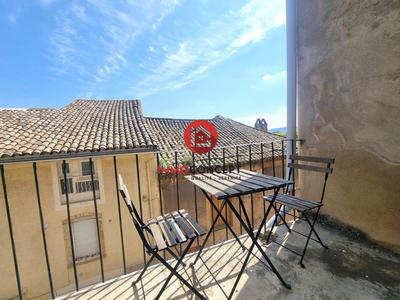 Local commercial - 198 m² - 9 pièces