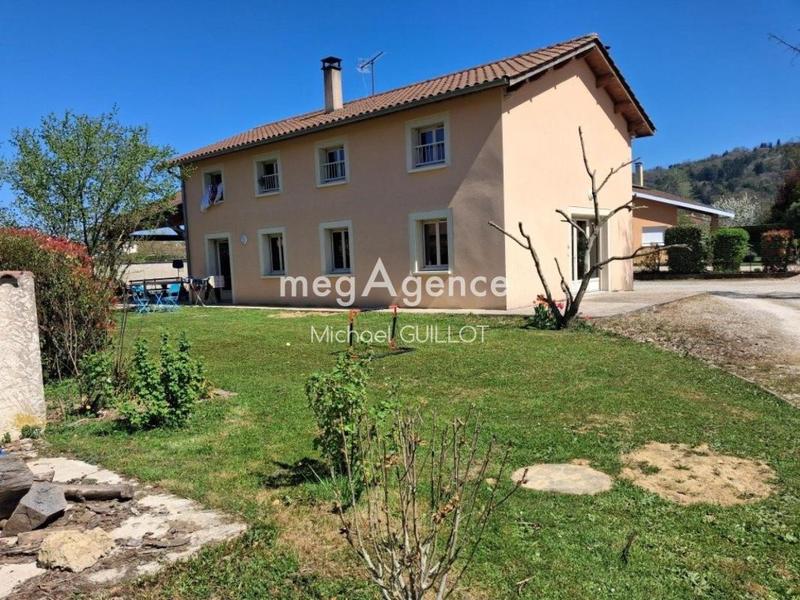 Maison - 142 m² - 6 pièces